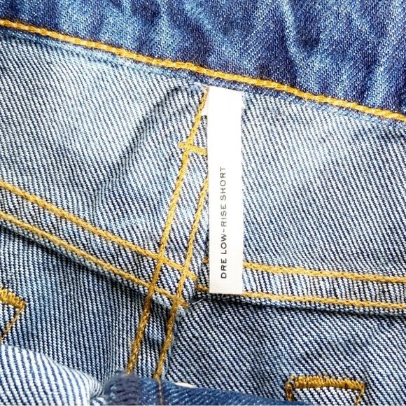 NWT Rag & Bone Dre Low Rise Jean Denim Shorts in Cambria Blue size 31 - Picture 5 of 7
